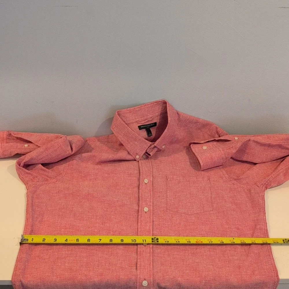 Banana Republic Men's L Regular Fit Linen- Cotton Button Down Long Sleeve Shirt